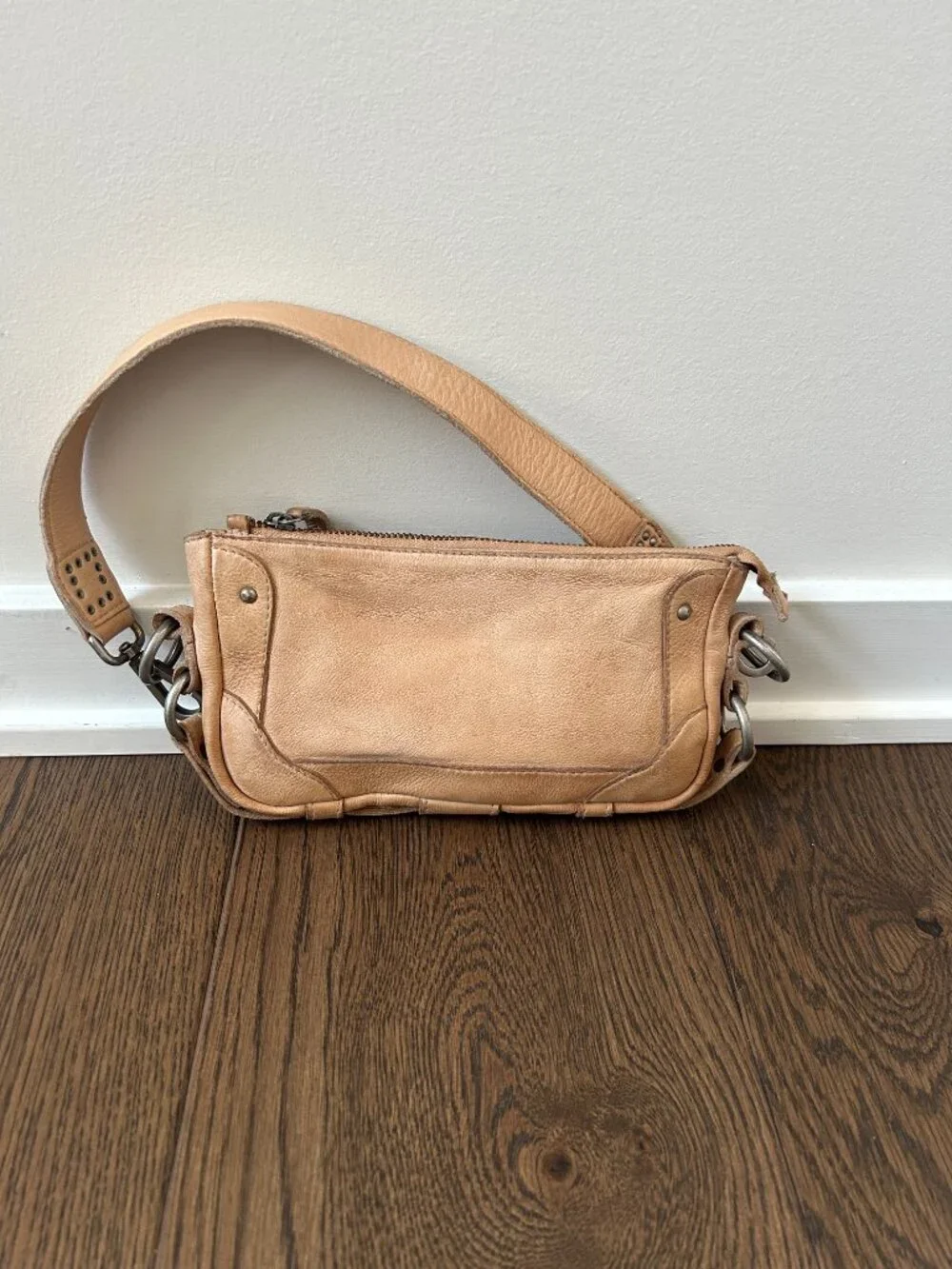 Free People Lillie Leather Shoulder Bag - COLOR NOT YET AVAILABLE - Picture 4 of 7
